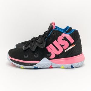 Nike Kyrie 5 PS Black/Pink 'Just Do It' Sneaker